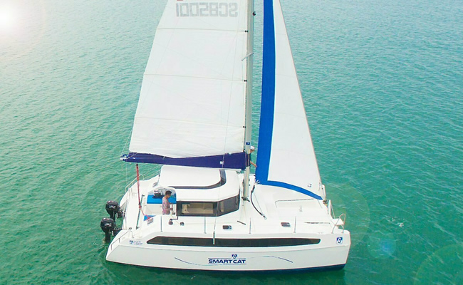 Catamaran Sail